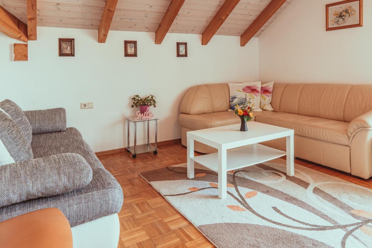 Armonia Altach, 2-6 P, 2 Schlafzimmer, Kueche, Parkplatz, Balkon, Wifi, Garten, Stellplatz Fuer Ski Extérieur photo
