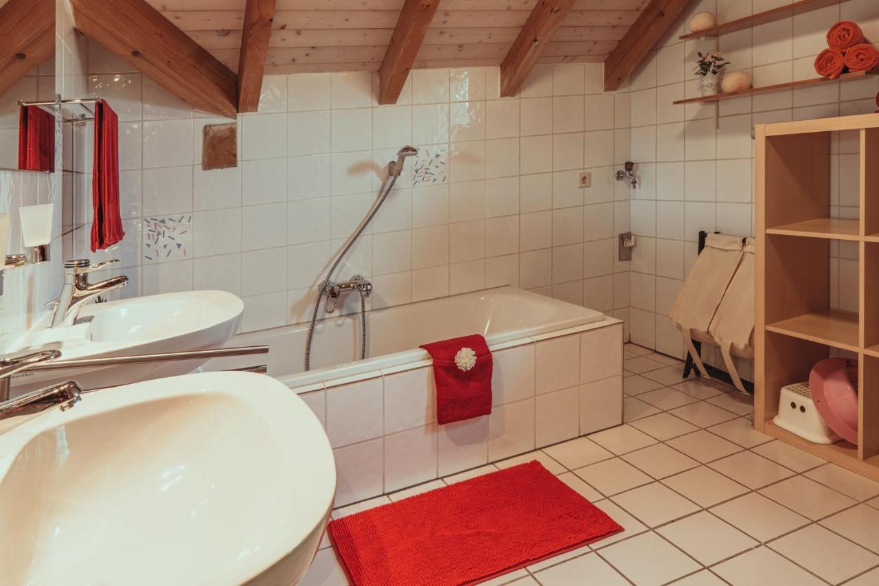 Armonia Altach, 2-6 P, 2 Schlafzimmer, Kueche, Parkplatz, Balkon, Wifi, Garten, Stellplatz Fuer Ski Extérieur photo